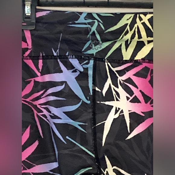 Pro Player Activewear Leggings - Picture 4 of 5